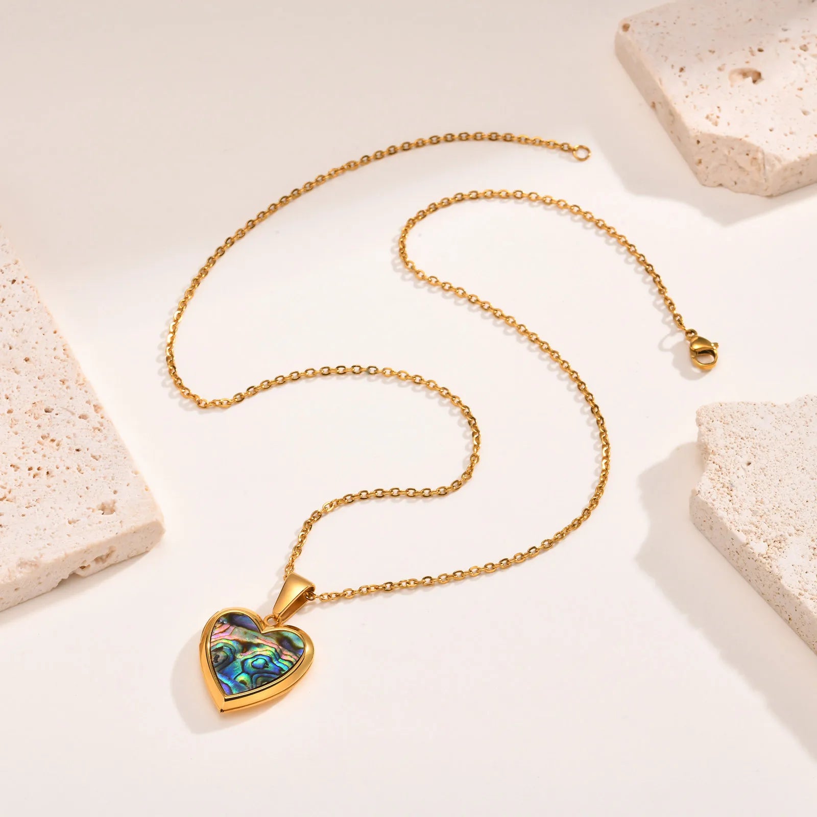 Open Heart Locket Necklace - Regal Collective