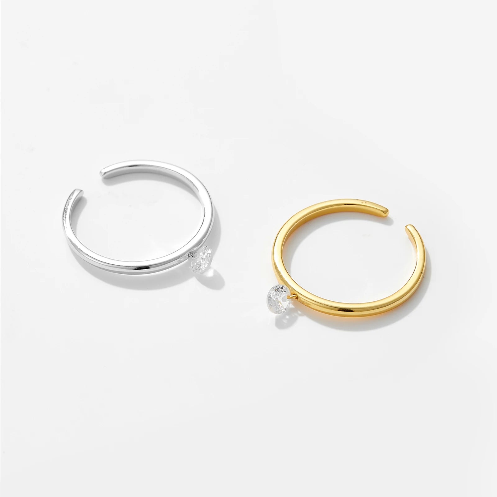 Circle Diamond Ring - Regal Collective