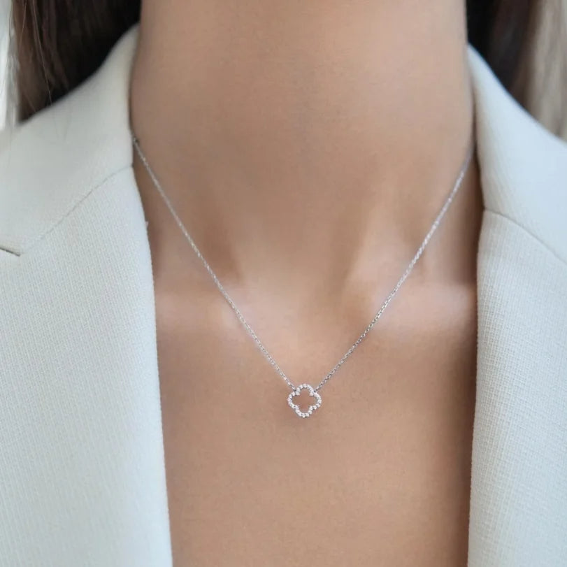 Clove Necklace - Regal Collective