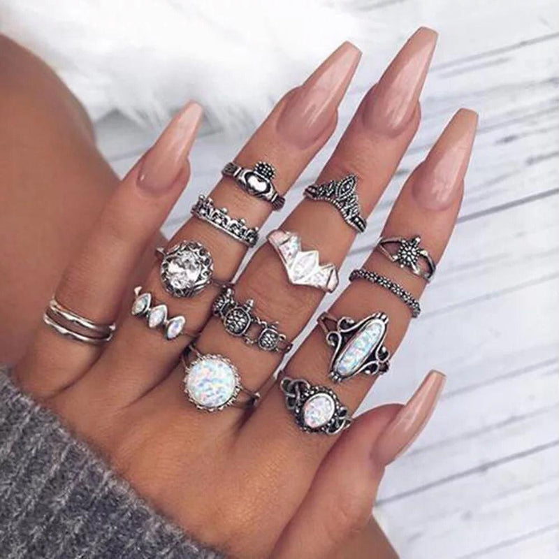 Royal crown ring set - Regal Collective