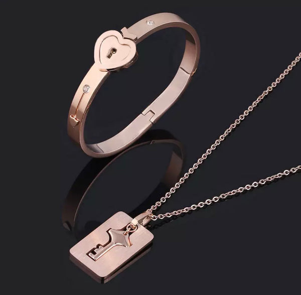 Love Lock Bracelet Key Set - Regal Collective